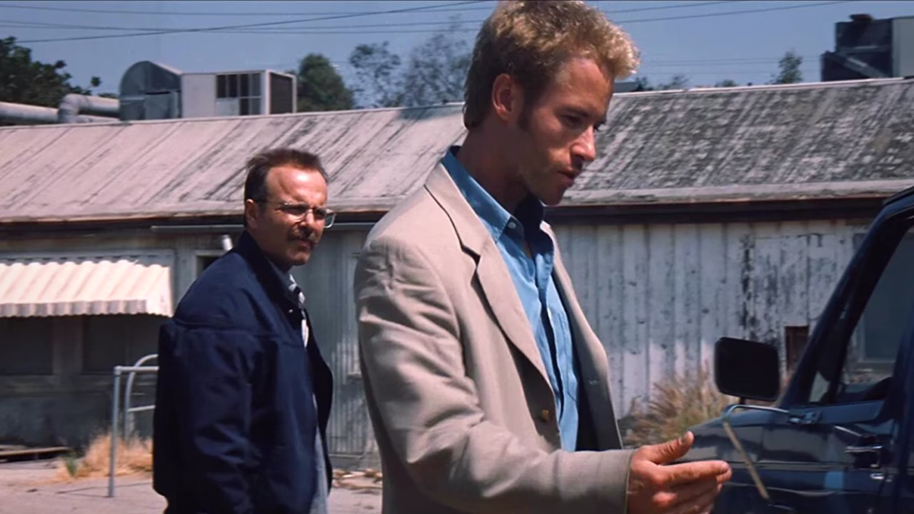 Teddy and Leonard in Memento