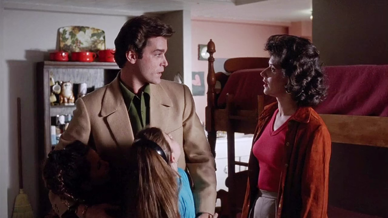 Ray Liotta and Lorraine Bracco