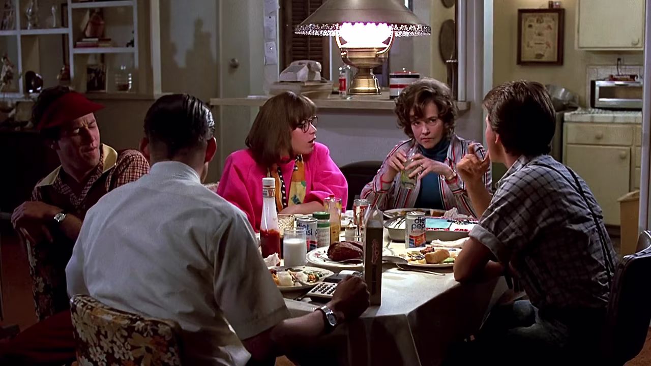 The McFly family at dinner