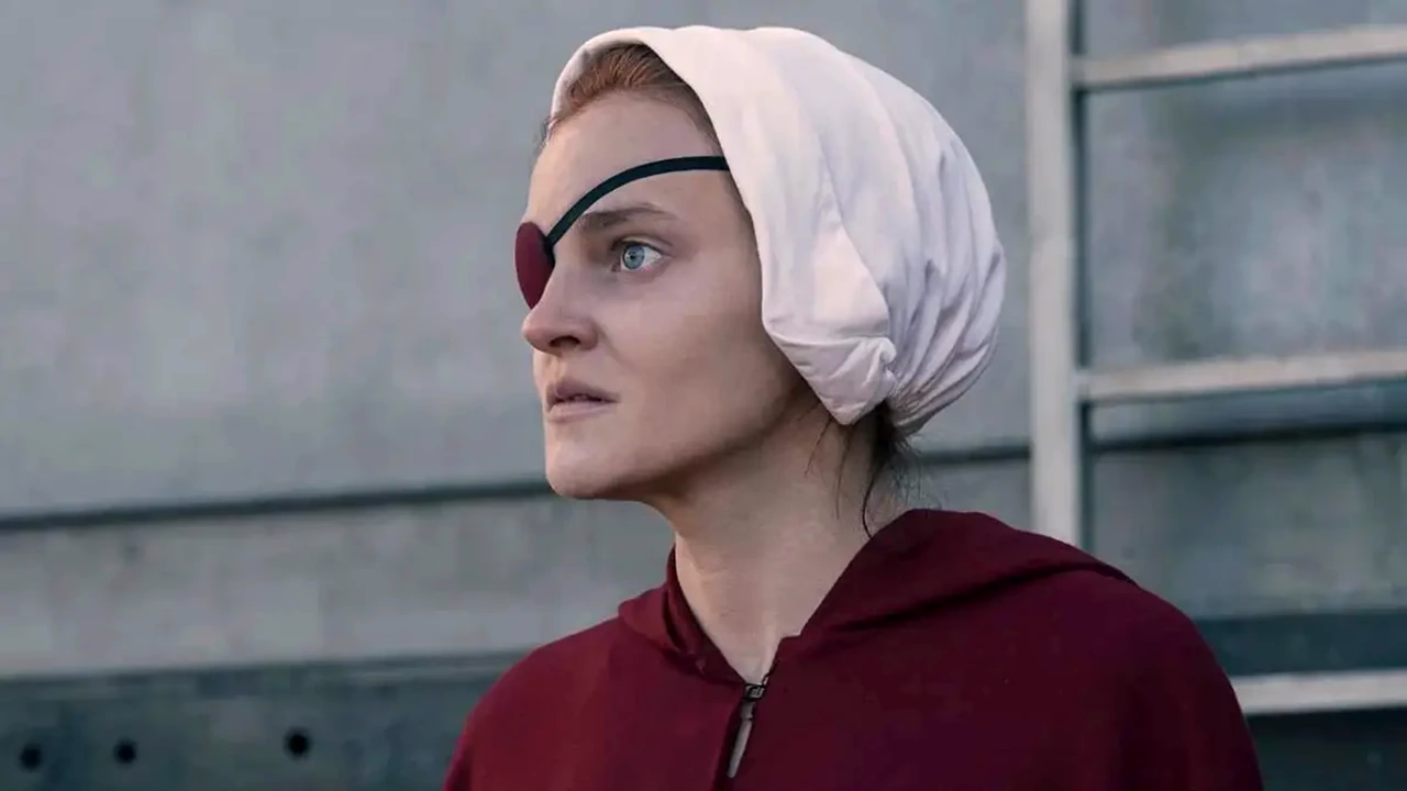 Madeline Brewer as Janine Lindo