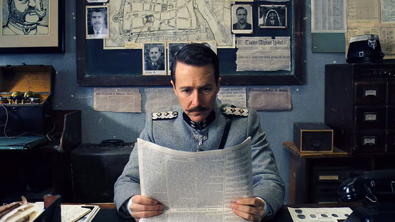 Edward Norton as Albert Henckels